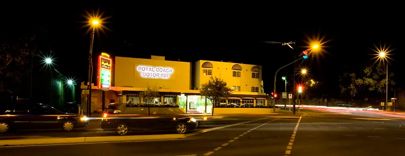 Adelaide Royal Coach Hotel