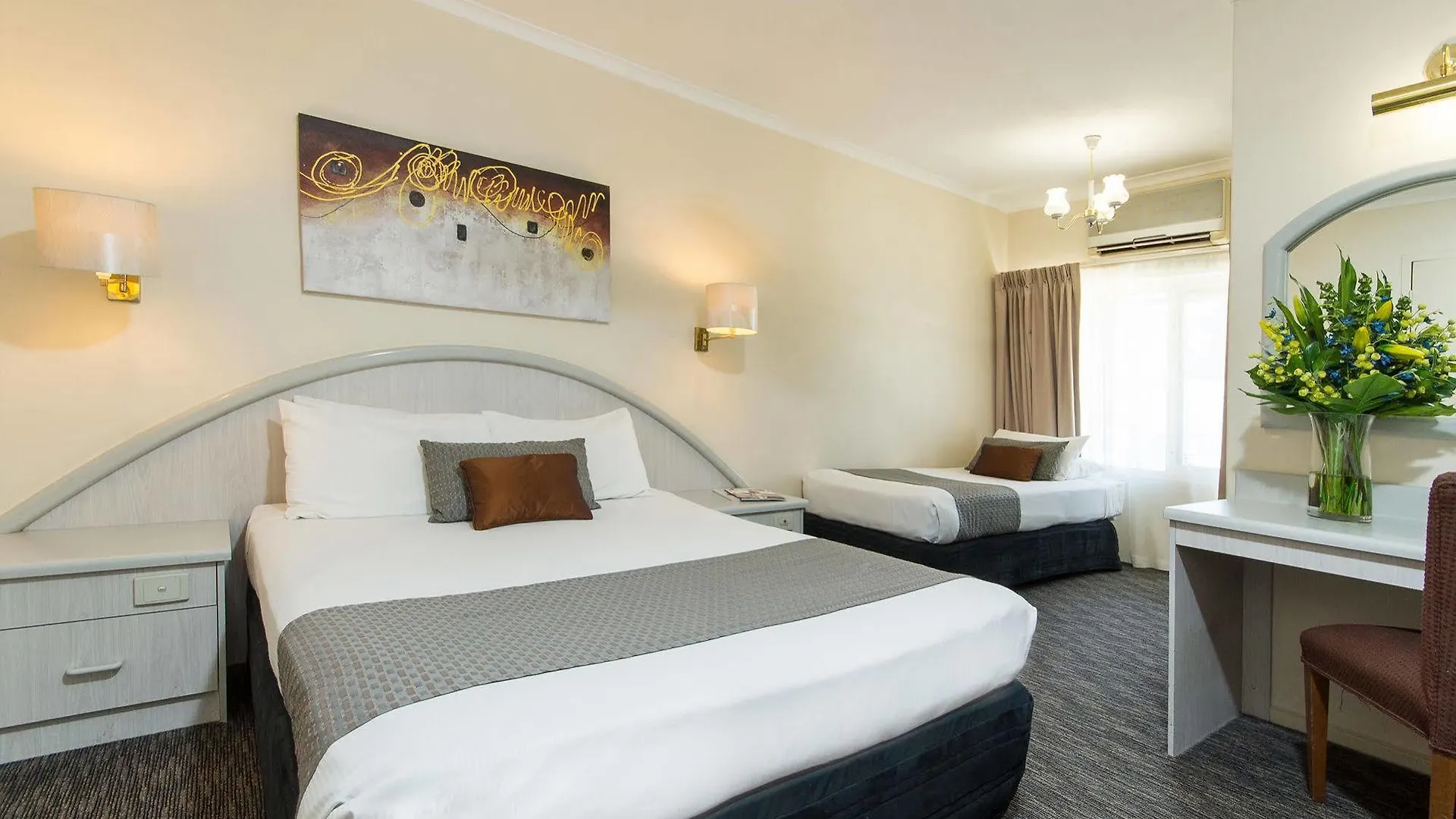 Adelaide Royal Coach Hotel 4*,  Australia