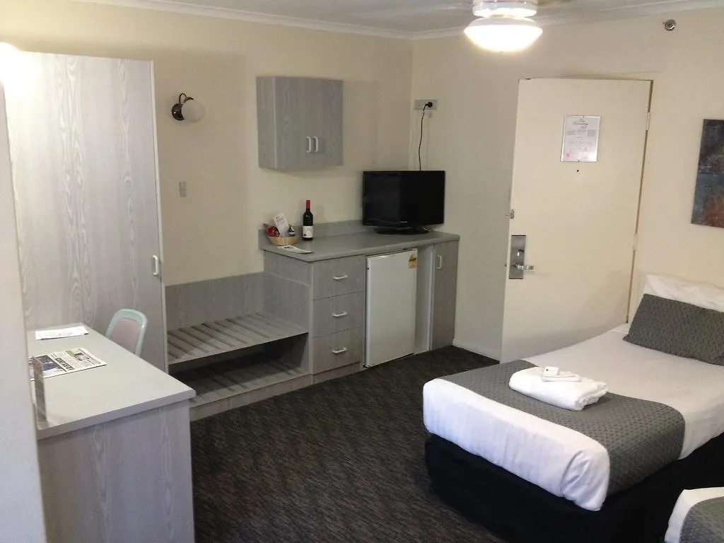 Adelaide Royal Coach Otel Avustralya