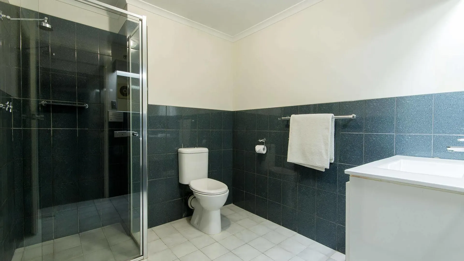 Adelaide Royal Coach Hotel 4*,  Australia