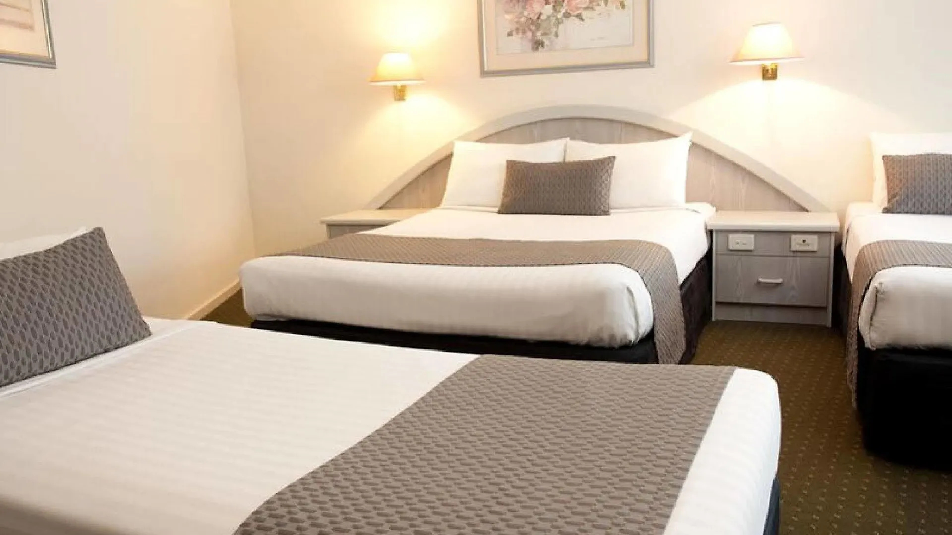 Adelaide Royal Coach Otel