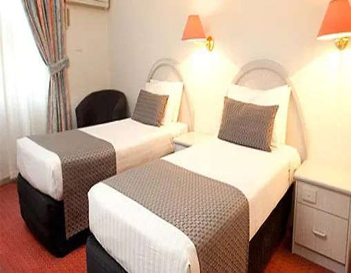 Adelaide Royal Coach Otel